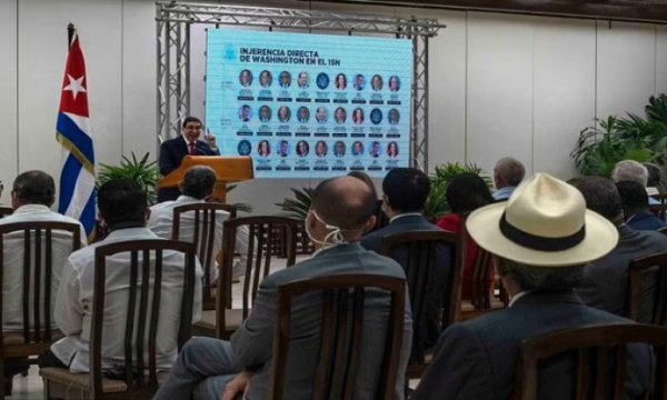 ABD Küba'da provokasyon peşinde; 'İzin vermeyeceğiz'