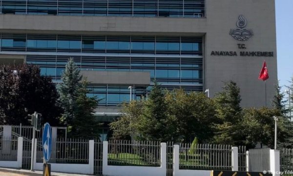AYM’den Pamukova davasında hak ihlali kararı