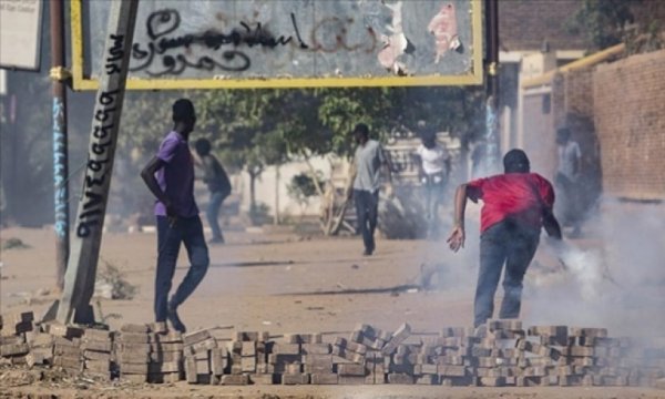 Sudan'daki protestolarda ölenlerin sayısı giderek yükseliyor