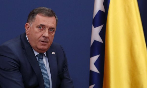 Dodik fitne üretmeye devam ediyor; Hedef Bosna'yı yeni bir savaşa sürüklemek