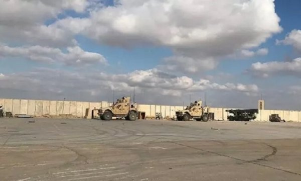 Irak güvenlik heyeti, Ayın Esed Üssü'nü denetledi