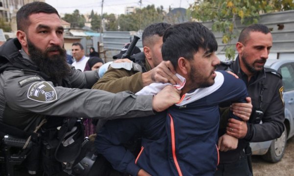 İsrail saldırmaya devam ediyor! 22 Filistinli plastik mermiyle vuruldu