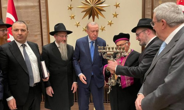 Hahamlar koruma ordusunu nasıl aştı? 