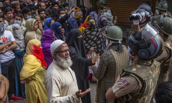 Hindistan'da Müslümanlara yönelik artan nefret söylemine karşı Baş Yargıca mektup