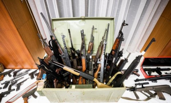 Almanya'da silahlı aşırı sağcıların sayısında yüzde 35 artış