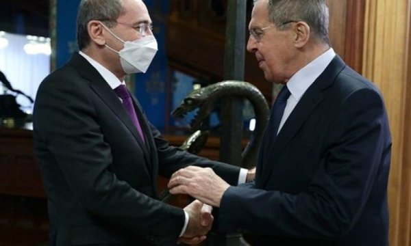Lavrov: Suriye’de terör tamamen ortadan kalkmak zorunda
