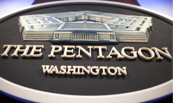 Pentagon'daki yüzlerce Trump yandaşının istifası istendi