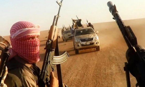 Suudi Arabistan'ın IŞİD'i Irak'a geri getirme projesi 