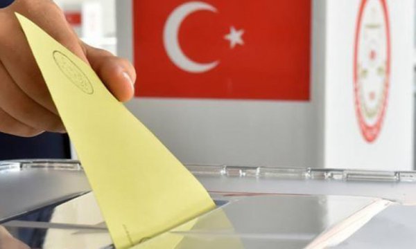 Yeni düzenlemede partilerin seçim barajının kaç olması düşünülüyor?