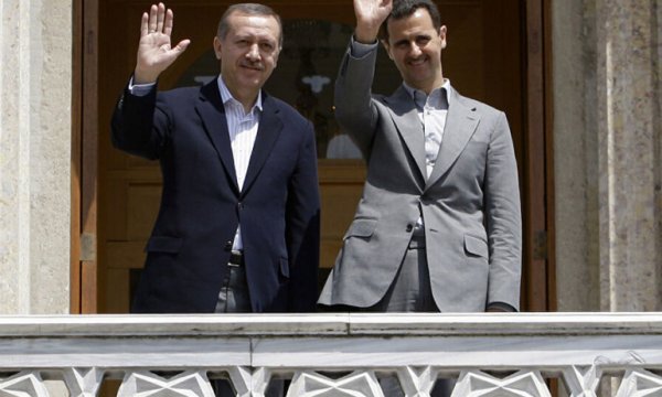 İran, Türkiye ile Suriye'nin barışmasını istiyor!