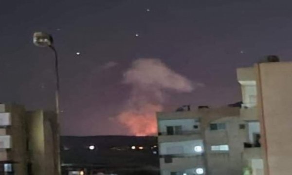 İsrail Suriye'ye yine hava saldırısı düzenledi