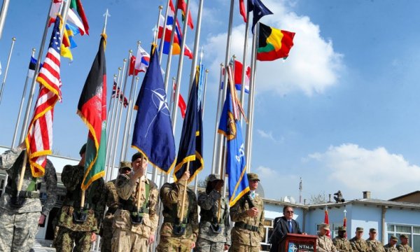 NATO Afganistan'dan ayrılacak mı?