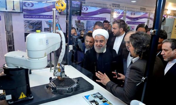 İran, UAEA denetçilerine kapılarını kapattı