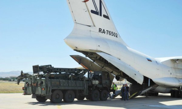 “S-400 sistemi S-300’den Daha büyük tehdit”