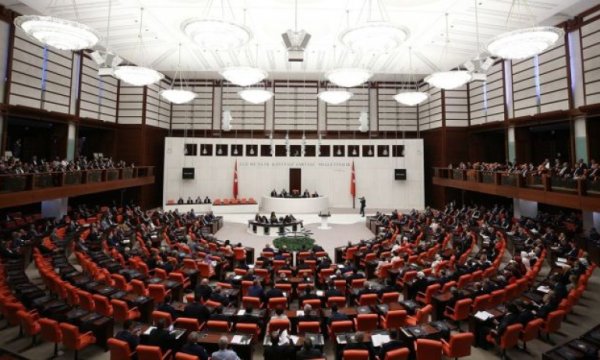 Altı soruda dokunulmazlık fezlekeleri: Bundan sonra ne olacak?