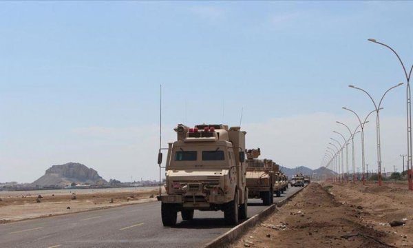 BAE Yemen'in Sokotra Limanı'na asker gönderdi