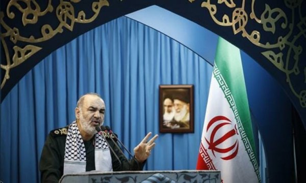 'İran İslam Devrimi, bir bilinç devrimidir ve insanlığı uyandırmıştır'
