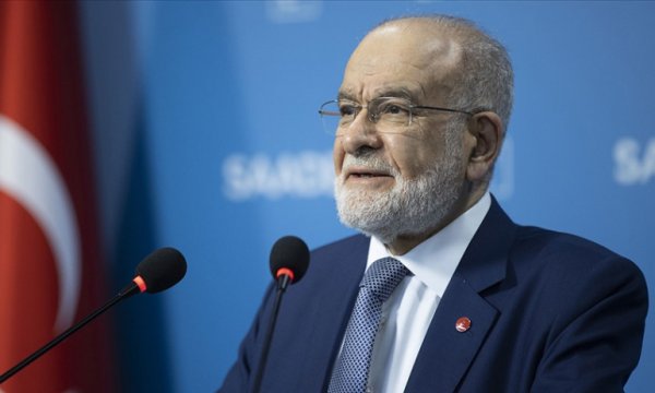 Karamollaoğlu: 28 Şubat'ı gerçekleştirenler utançla, hedef alınanlar ise hayırla ve şerefle hatırlanıyor