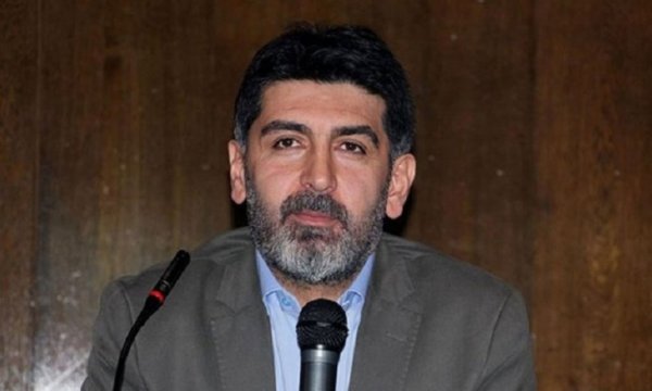  Levent Gültekin: Ak Parti'den iki kişi aradı