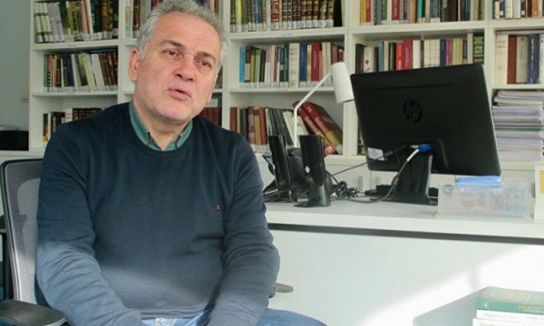 İstifa eden Mustafa Öztürk, yurtdışına çıktı