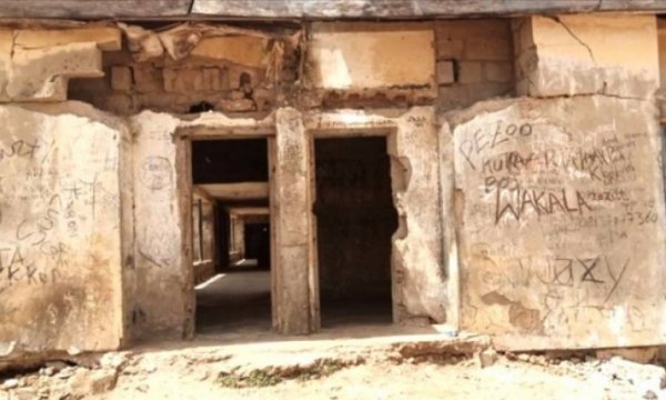 Nijerya'da bir okuldan çok sayıda öğrenci ve öğretmen kaçırıldı