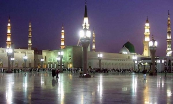 Suudi Arabistan'dan Mescid-i Nebevi'de teravih kararı