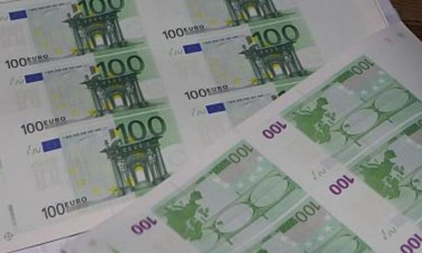Üniversitede basılan milyonlarca sahte paraya el kondu 