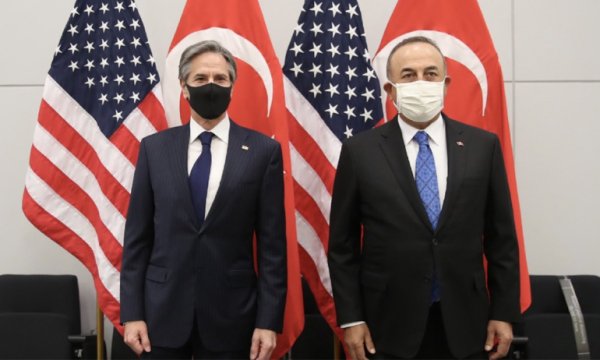 Çavuşoğlu: S-400'ü aldık bu iş bitti