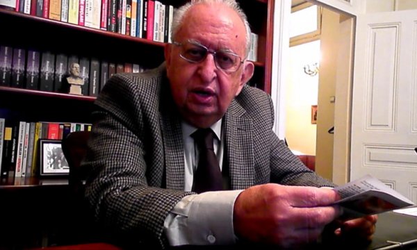 Cindoruk: Türkiye'de bir iç barış sağlanması lazım, yoksa gidişat çok kötü