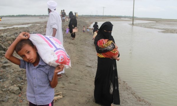 Mülteci kamplarında kalan Arakanlı Müslümanların yaşam mücadelesi sürüyor