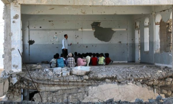Suudi koalisyonu Yemen'de 2 bin 500 eğitim merkezini yok etti