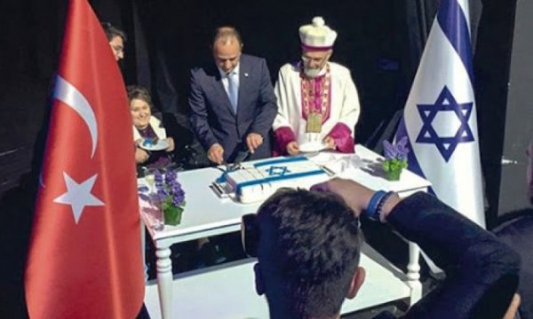  Türkiye ilişki kurmak isterken, İsrail, Mısır taktiğini mi uyguluyor?