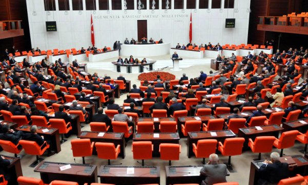 Güvenlik soruşturmasına ilişkin kanun teklifi Meclis'ten geçti