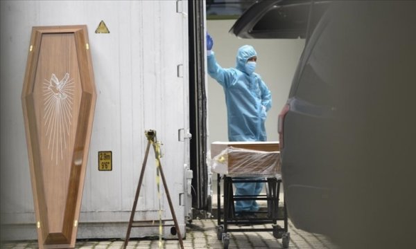 Dünya genelinde Kovid-19'dan ölenlerin sayısı 3 milyona yükseldi