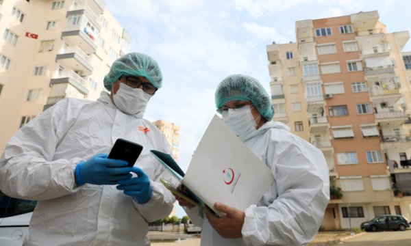 Filyasyon ekipleriyle bir gün: Pozitif vakalar temaslıları saklıyor