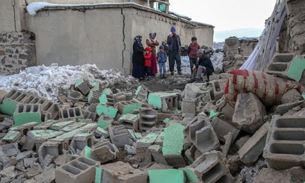 İran'ın güneybatısında 5,9 büyüklüğünde deprem