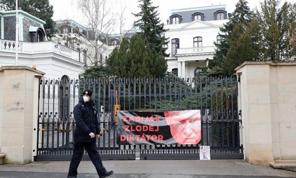 Rus Diplomatları sınırdışı ettiler