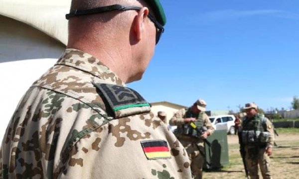 Bir ülke daha Afganistan'dan çekiliyor