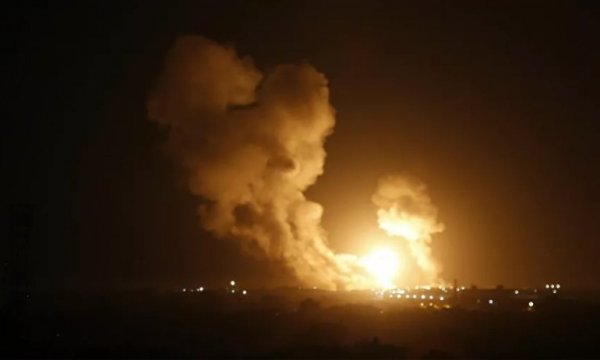 Bu kez füzeler Suriye'den... Şimon Peres Nükleer Araştırma Merkezi'nde patlama