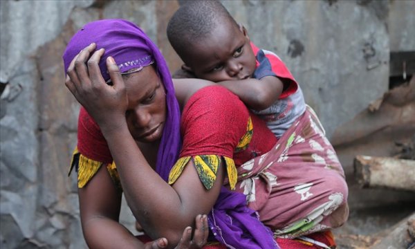 Dünyadaki ilk sıtma aşısı Afrika'da 650 binden fazla çocuğa uygulandı
