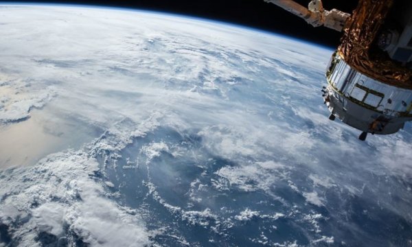 ABD, casus uydusu 'NROL-82'yi uzaya yolladı