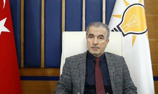 AK Parti'den Bahçeli'nin yeni anayasa önerisine ilişkin ilk açıklama: Bizim de yazım sürecimiz bitmek üzere