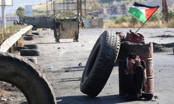 BM: 10 bin Filistinli evini terk etti... AB: İsrail'in yanındayız