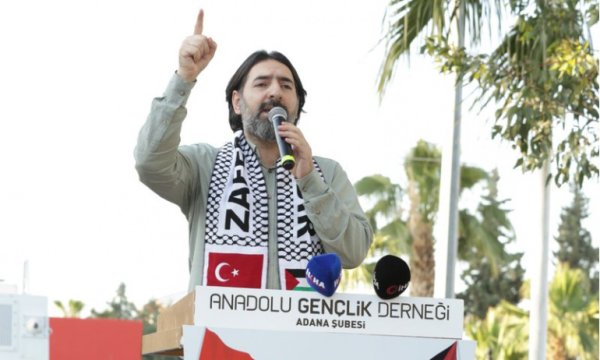 'Ey İslam ükeleri kınamayla değil füze ve kurşunlarınızla yardım edin'