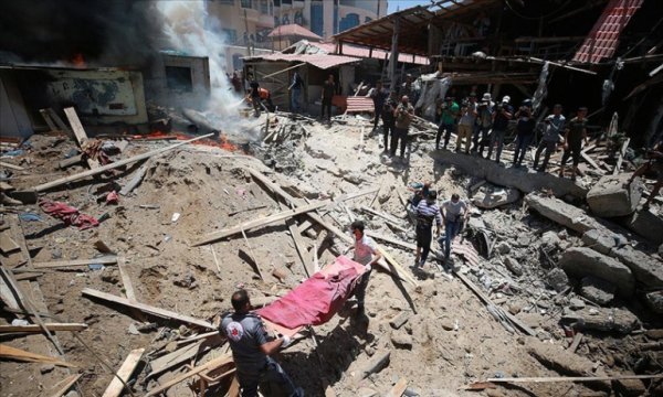 İsrail'in Gazze'ye düzenlediği saldırılarda şehit sayısı 61'i çocuk, 213'e yükseldi