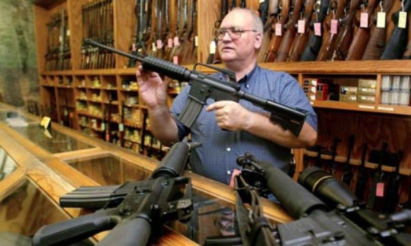 Amerika'da yaşayan 17 milyon kişi geçen yıl yeni silah aldı