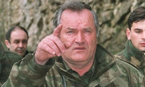 'Bosna Kasabı' Mladiç'e verilen müebbet hapis cezası onandı