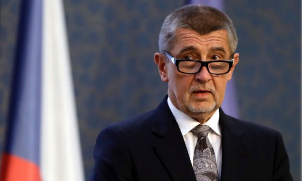 Çekya Başbakanı: İsveç ve Hollanda'da Müslümanlar çoğunluğu ele geçirecek