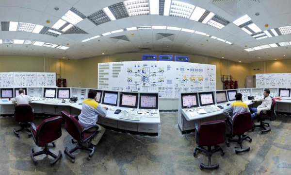İran Atom Enerjisi Kurumuna ait binalardan birine yönelik sabotaj girişimi 