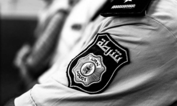 Kovid-19 hastası polis hastane önünde can verdi, tepkiler çığ gibi büyüdü